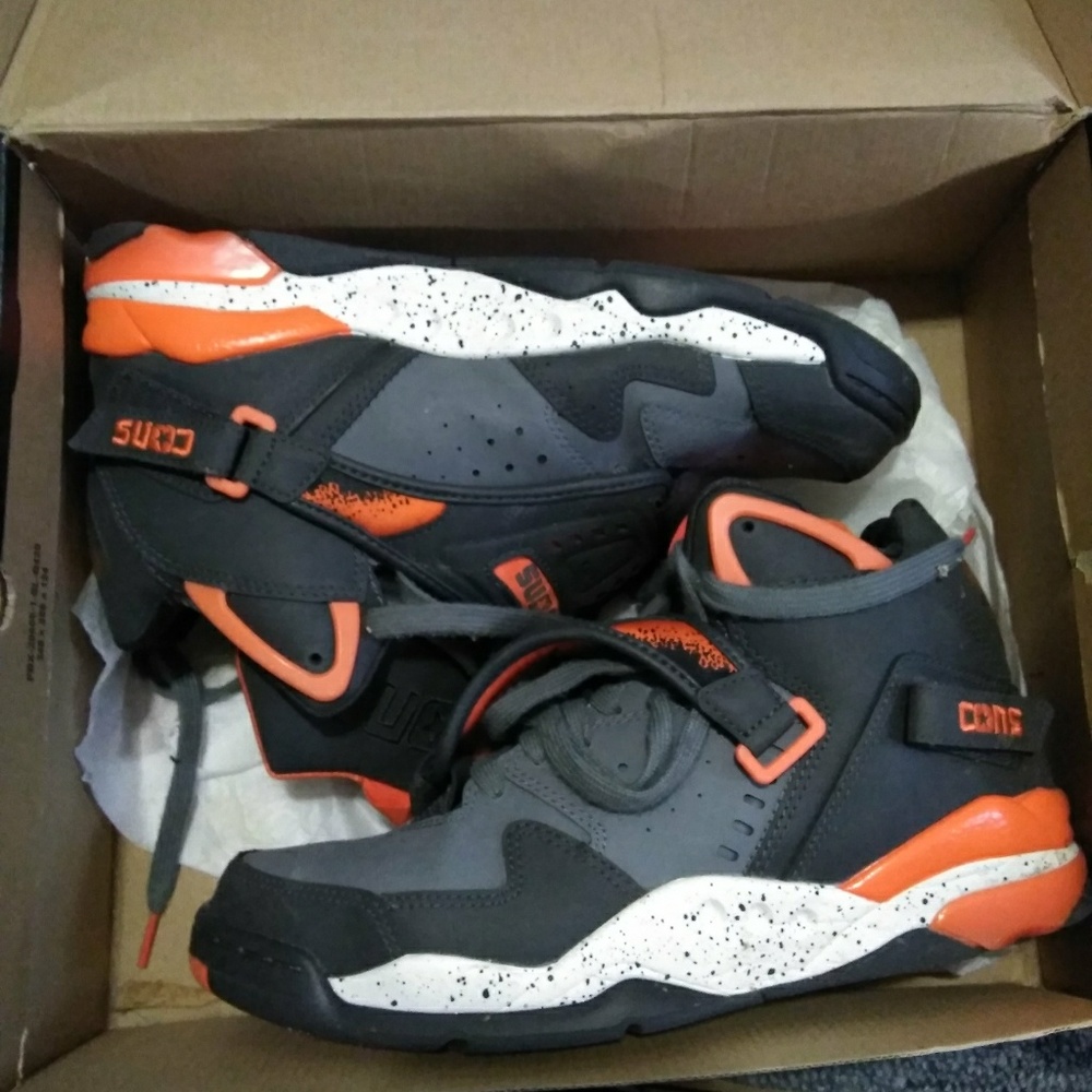 Converse cons